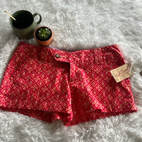 New! Red Camel patterned shorts - Picture 1 of 6
